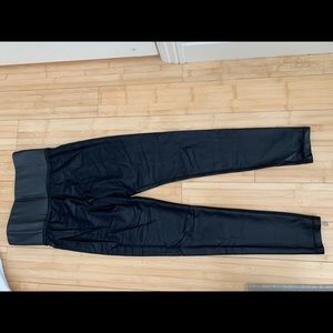 Carbon38 high rise 7/8 takara legging